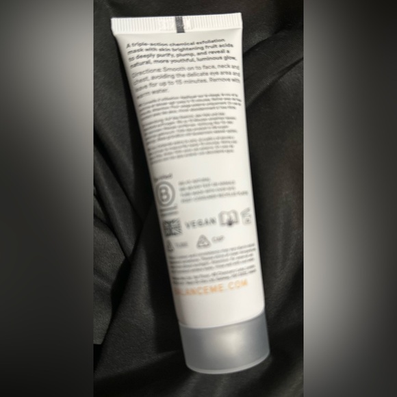 BALANCE ME AHA GLOW MASK 50 ML - BRAND NEW SEALED! - Picture 3 of 11